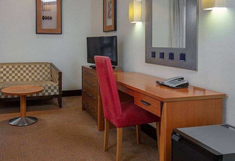Классический Номер, Crewe Hall Hotel & Spa   Cheshire