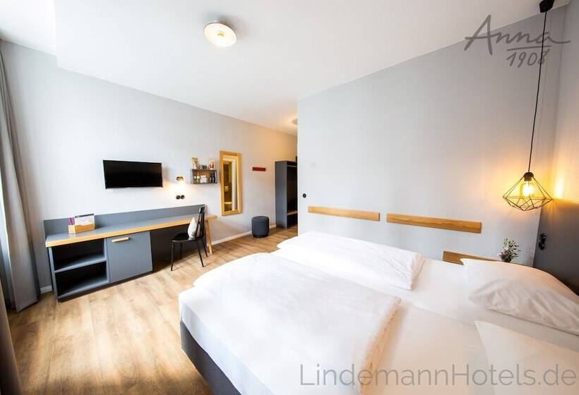 اتاق عادی, Anna 1908