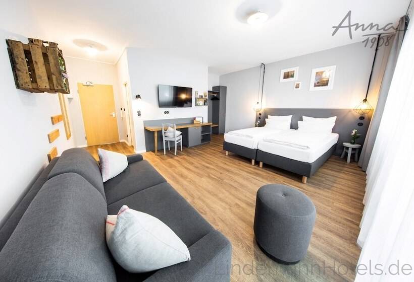 اتاق خانوادگی, Anna 1908