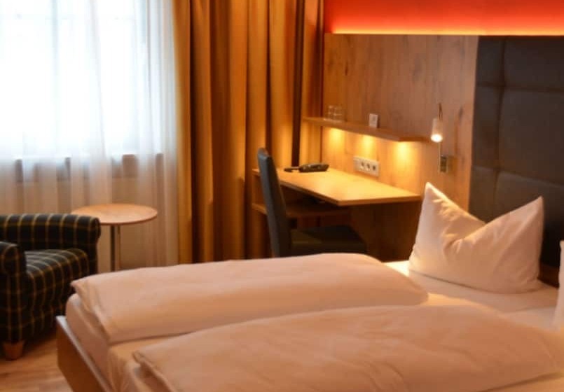 컴포트 룸, Bergwirt