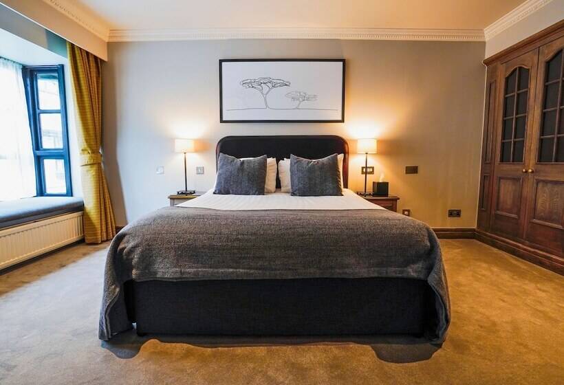 חדר דלוקס, Villiers