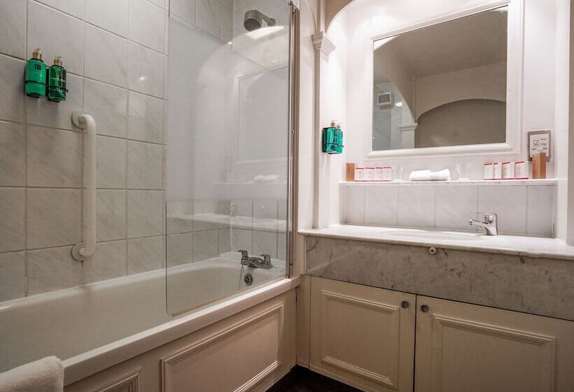 סוויטה, Villiers