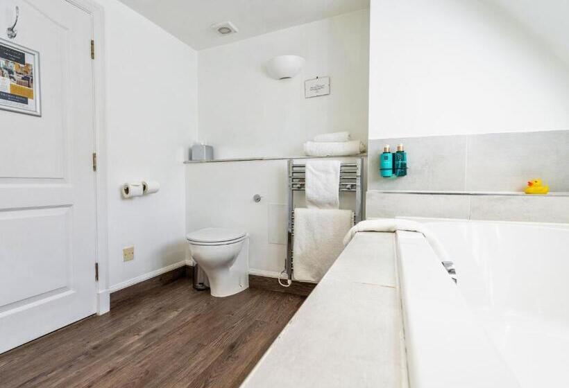 סוויטה, Villiers