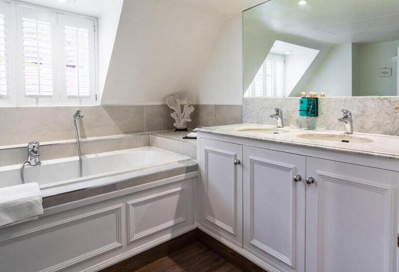 סוויטה, Villiers