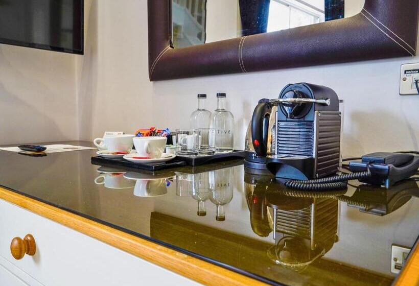 סוויטה, Villiers