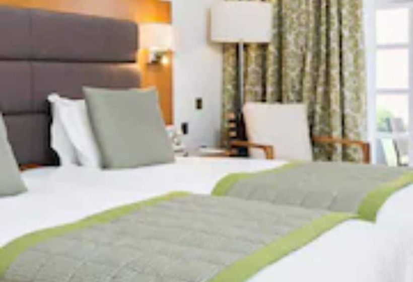 スタンダードシングルルーム, Champneys Forest Mere