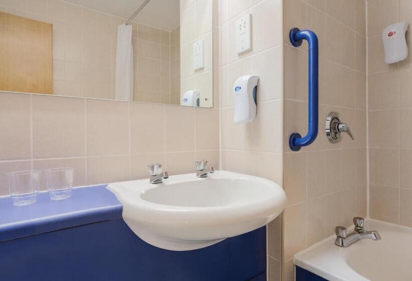 Номер Стандарт, Days Inn Magor