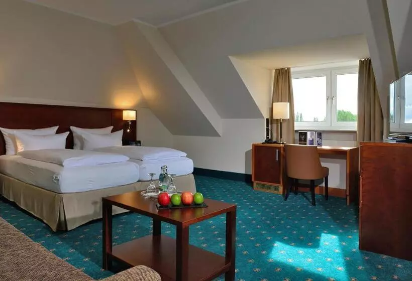 Comfort-huone, Der Lindenhof