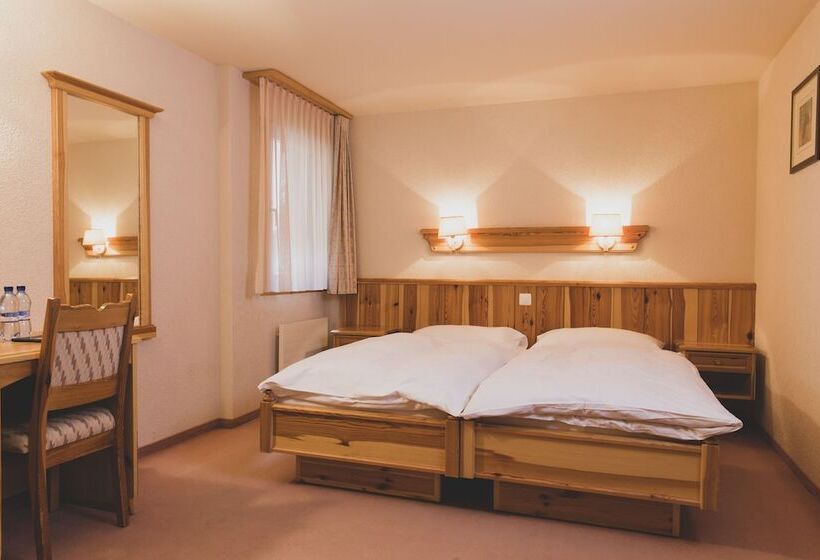 스탠다드 룸, Europe