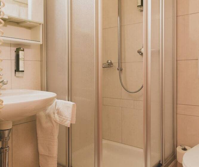 스탠다드 룸, Europe