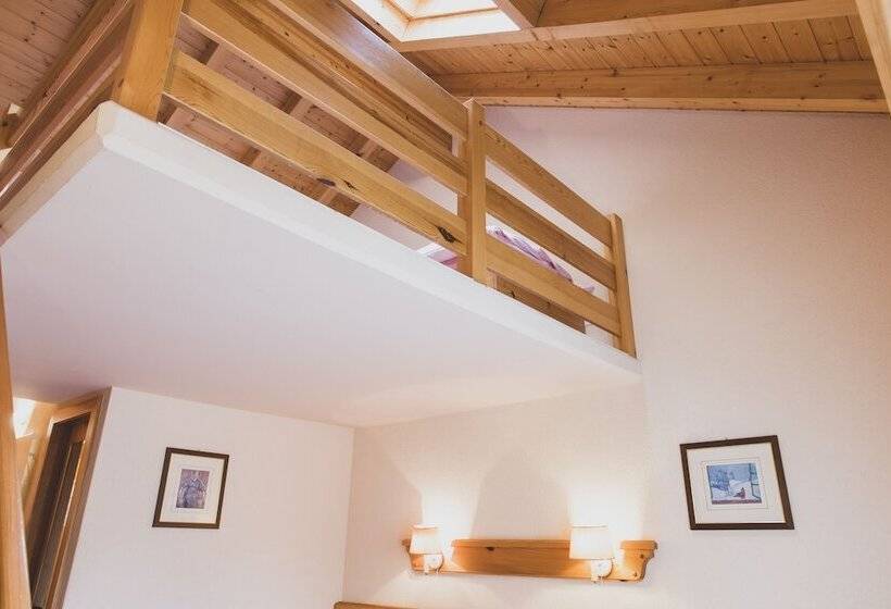 4인용 스탠다드 룸, Europe