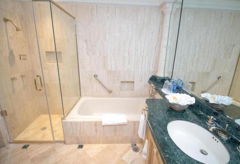 اتاق لوکس, Grand Isla Navidad Golf & Spa Resort With Marina