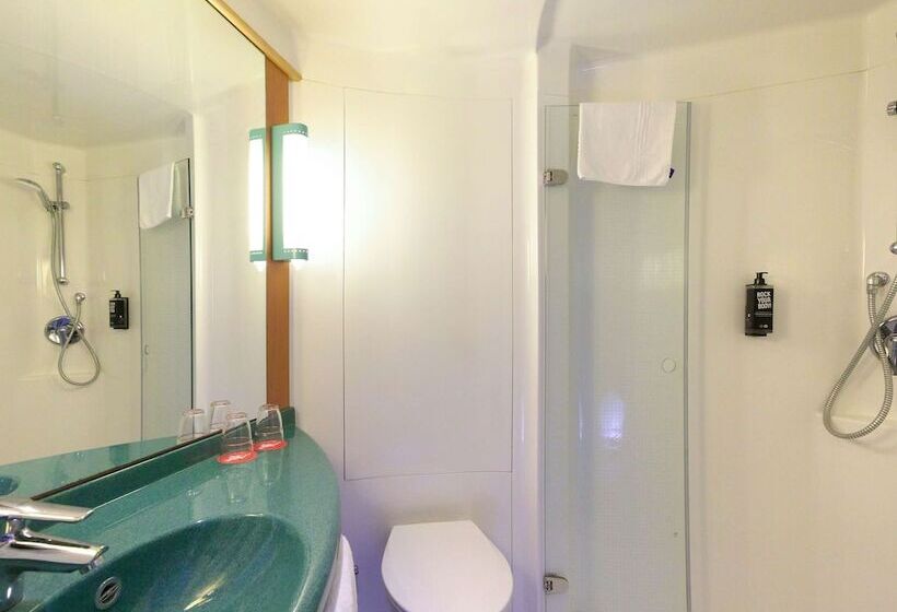 اتاق استاندارد با تخت دوبل, Ibis Berlin City Potsdamer Platz