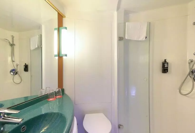 اتاق استاندارد با تخت دوبل, Ibis Berlin City Potsdamer Platz