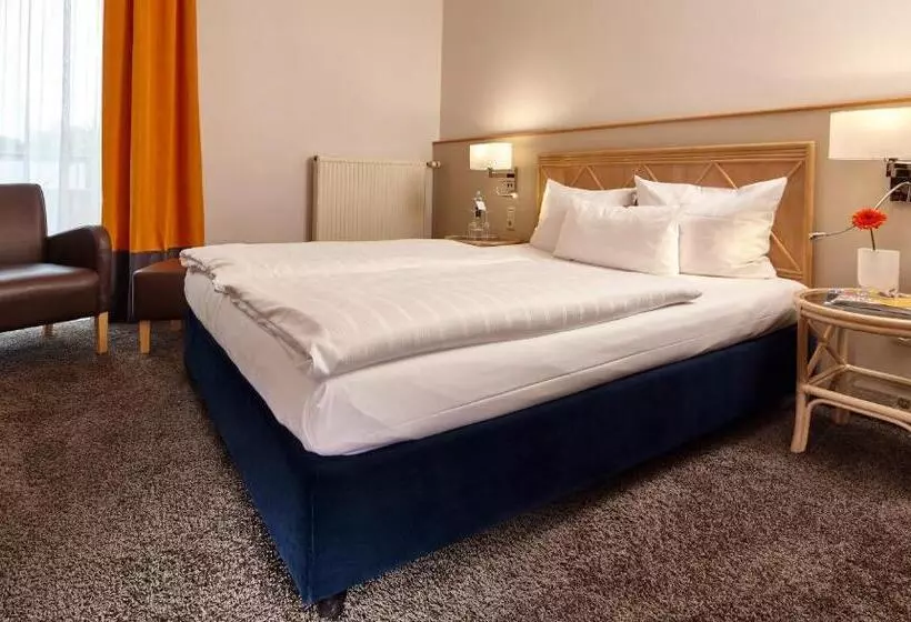 Standard Room, Parkhotel Weiskirchen