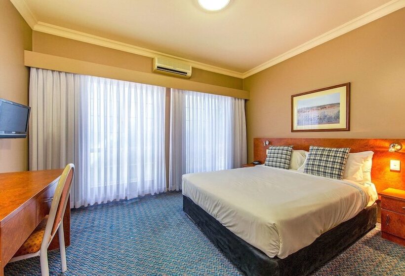 סוויטה, Quality Inn Penrith Sydney