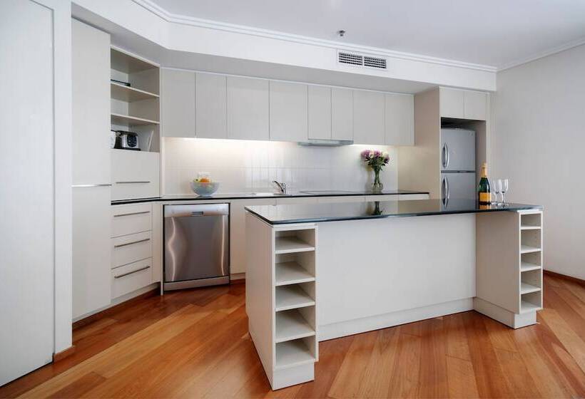 דירת אקזקיוטיב, חדר שינה 1, Quest River Park Central