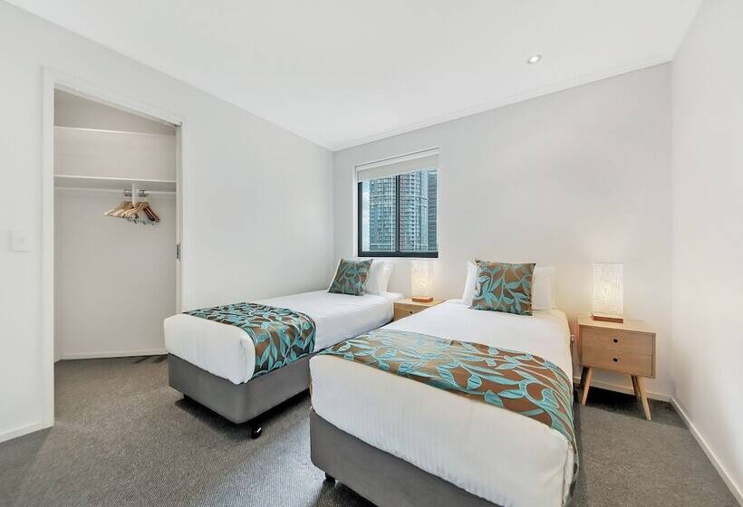 דירת אקזקיוטיב, חדר שינה 1, Quest River Park Central