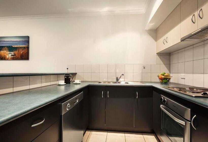 آپارتمان اجرایی 1 خوابه, Quest Warrnambool