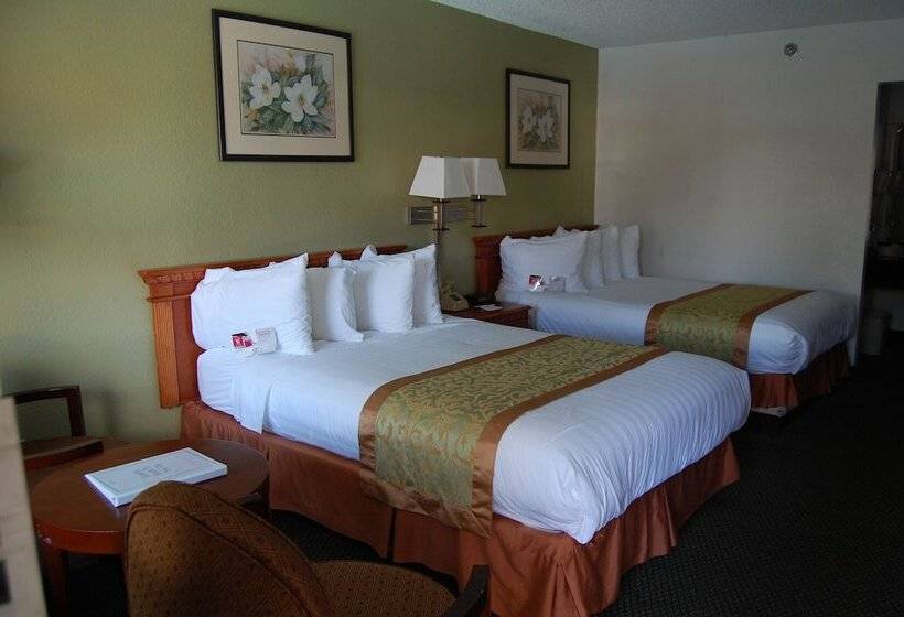 غرفه قياسيه سريرين مزدوجين, Ramada By Wyndham Temple Terrace/tampa North