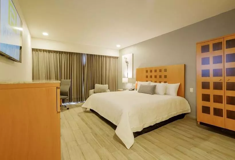اتاق لوکس, Real Inn Torreón