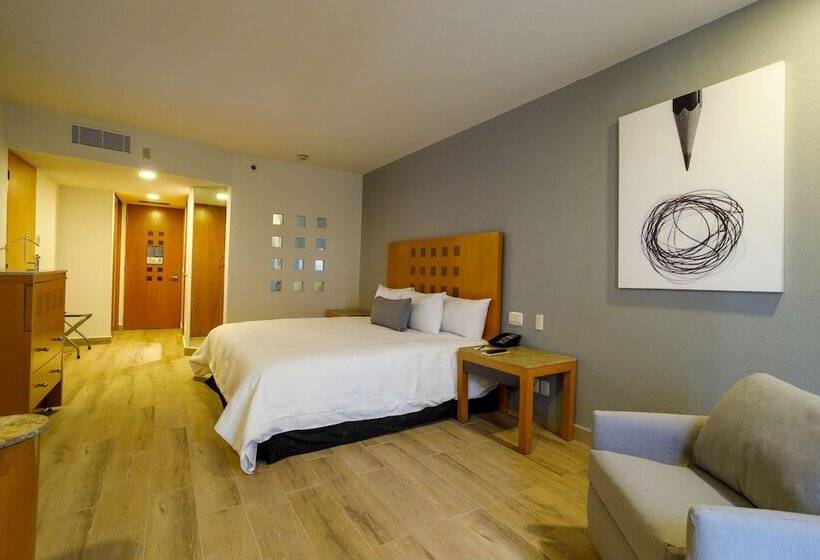 חדר דלוקס, Real Inn Torreón