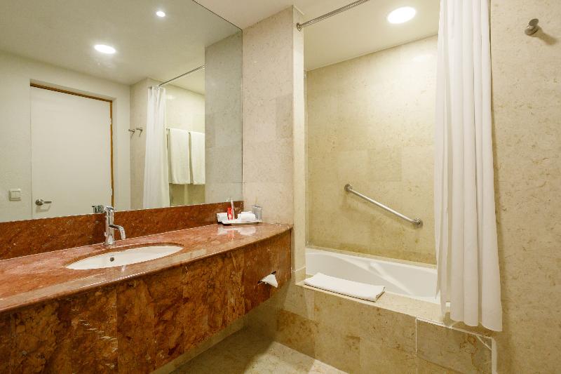 חדר דלוקס, Real Inn Torreón