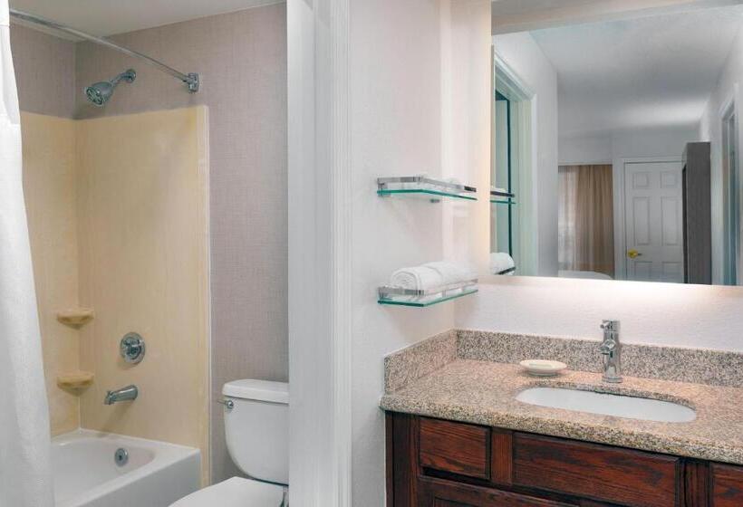 침실 2개 스위트, Residence Inn Greenvillespartanburg Airport