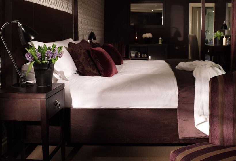 스탠다드 룸, Stoke Place  Part Of The Cairn Collection