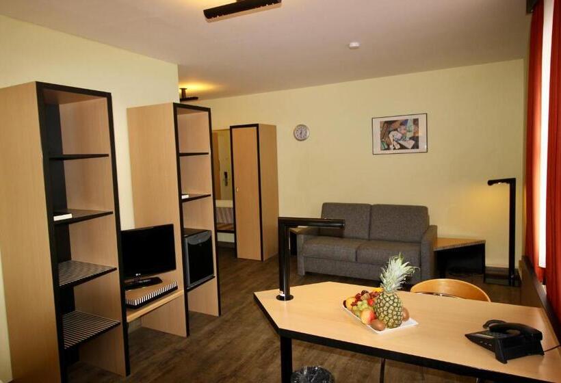 连接 1 卧室公寓, Tryp By Wyndham Halle