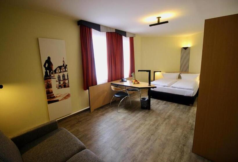 Студия Стандарт, Tryp By Wyndham Halle