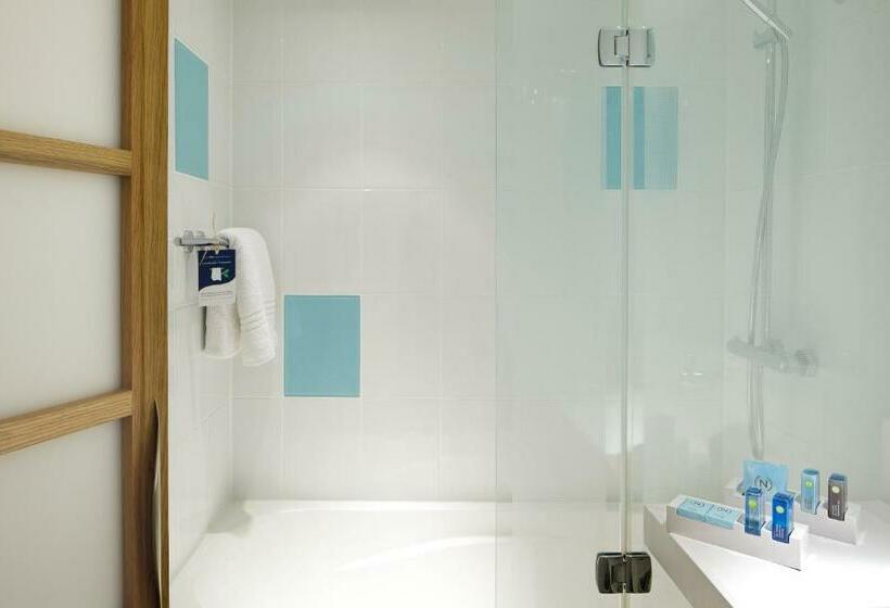 Номер Superior, Novotel London Greenwich