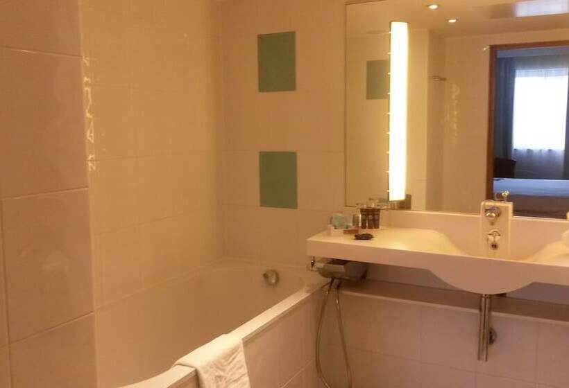 수피리어 룸, Novotel London Greenwich