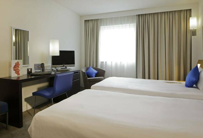 수피리어 룸, Novotel London Greenwich