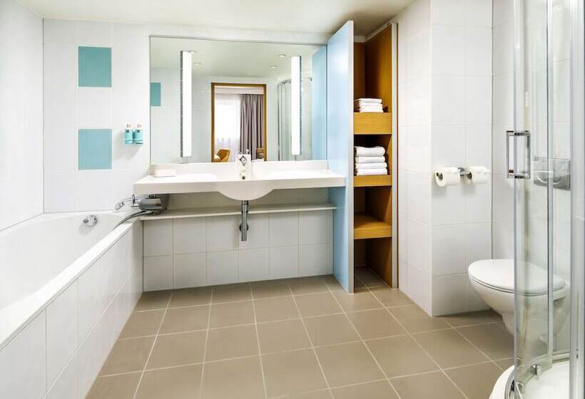 수피리어 룸, Novotel London Greenwich