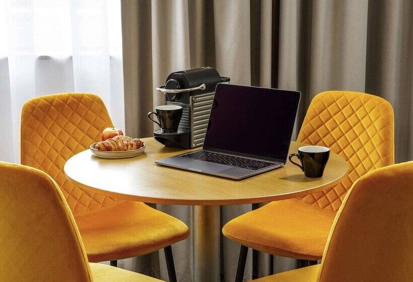 수피리어 룸, Novotel London Greenwich