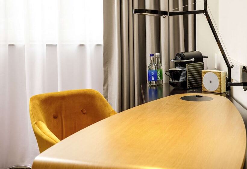 Номер Executive, Novotel London Greenwich