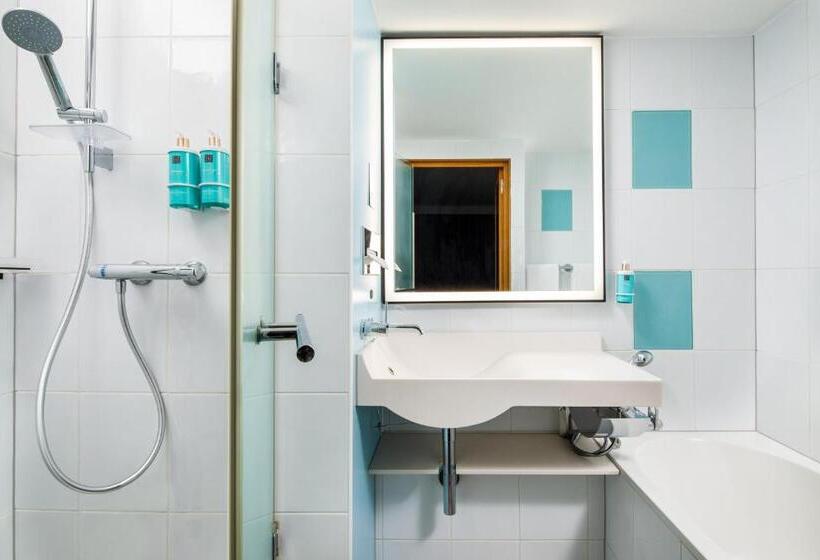 수피리어 룸, Novotel London Greenwich