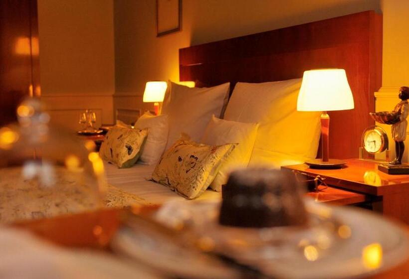 Полулюкс, Schlosshotel Burg Schlitz