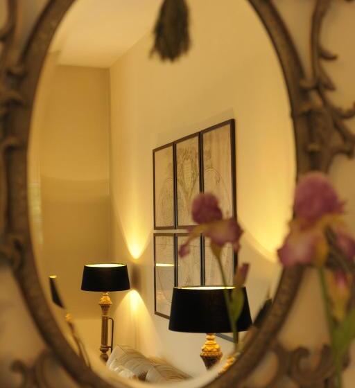 جناح جونيور, Schlosshotel Burg Schlitz