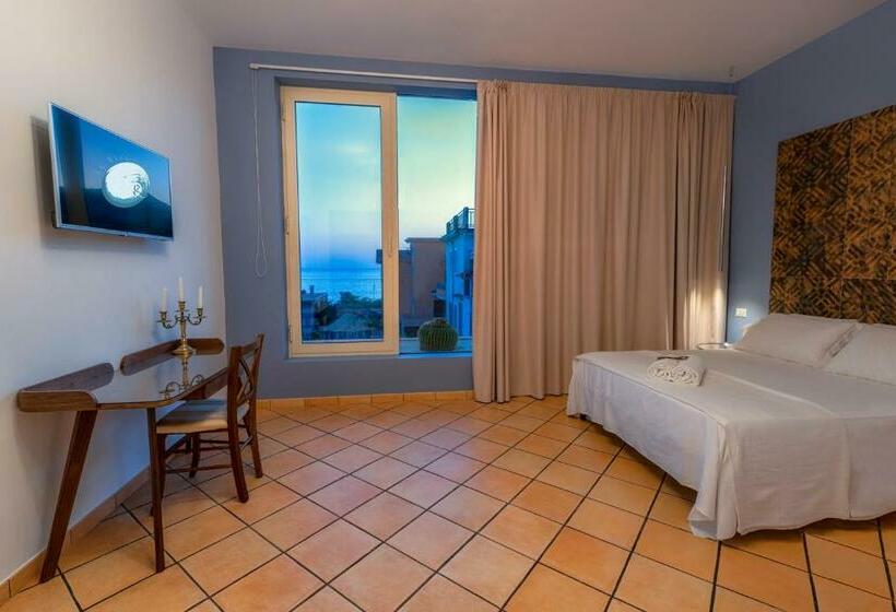 غرفة قياسية سرير كينج, La Risacca Relais