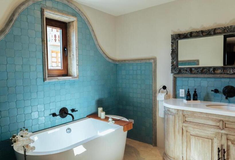 سوییت لوکس, El Golpe De Vista