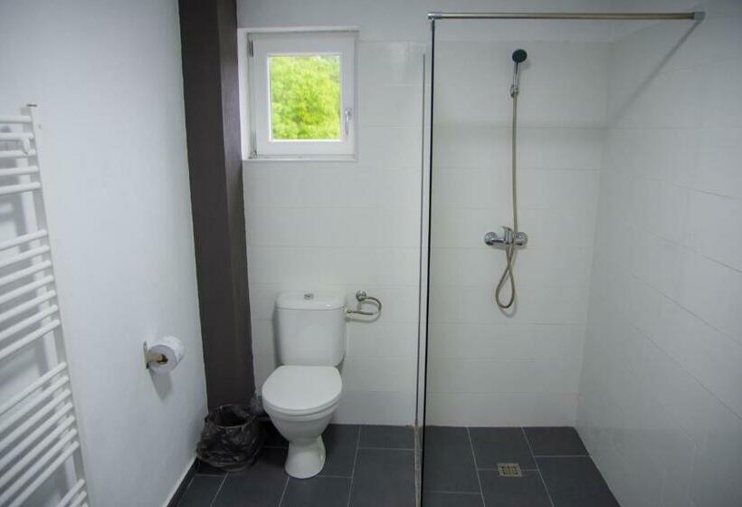 חדר סטנדרט עם מיטת קינג, Green Hill Villa