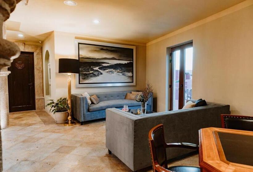 سوییت جونیور, El Golpe De Vista