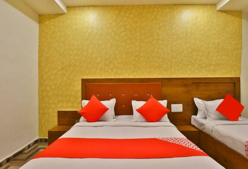 Standardrum, Oyo 30712 Surya