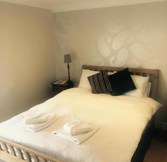 标准间, The Pennine Inn