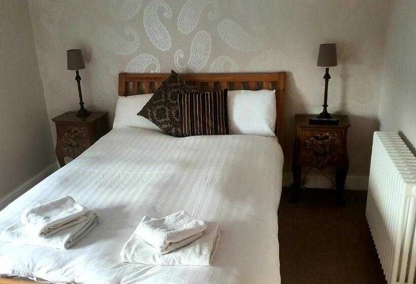 标准间, The Pennine Inn