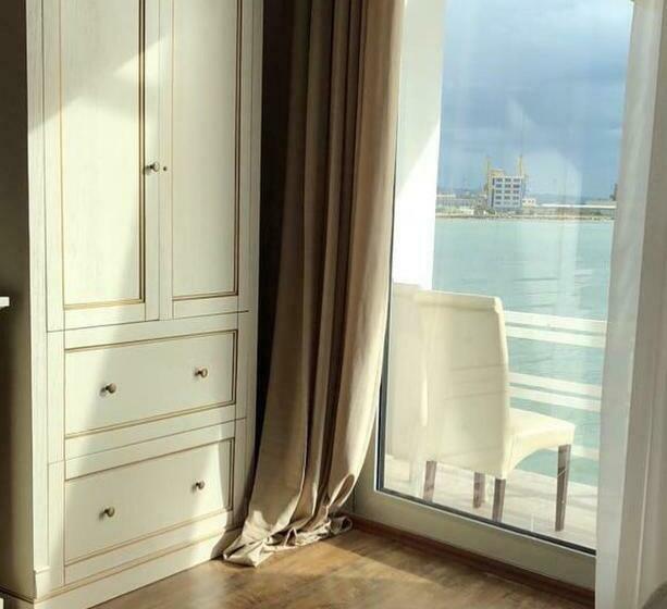 חדר סטנדרט נוף לים עם מרפסת, Ventus Harbor