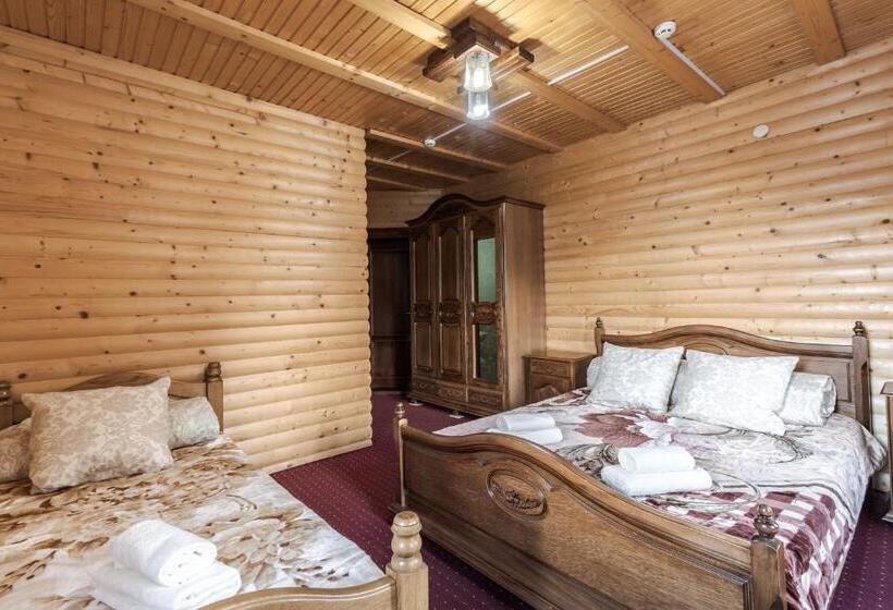 اتاق استاندارد سه نفره, Villa Morishka & Spa