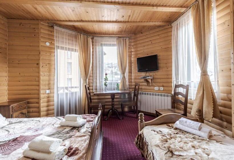 اتاق استاندارد سه نفره, Villa Morishka & Spa